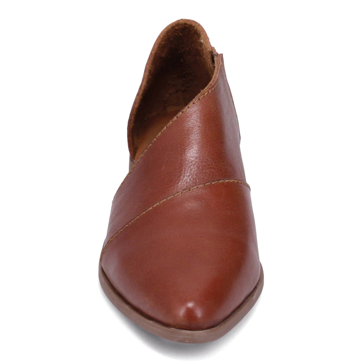 BLAKE FLAT