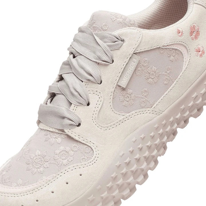 Women's Wrapt Sneaker Allure